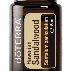 doTERRA hawaiianisches Sandelholzöl 5ml Flasche vor weißem Hintergrund